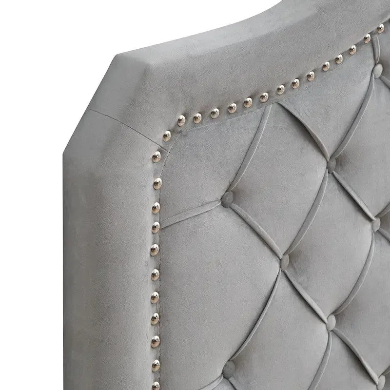 Queen Size Button Tufted Bed with Strong Wood Slat Support