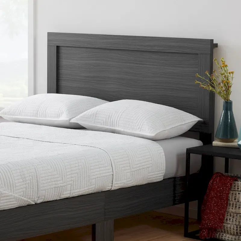 Brookside Leah Classic Wood Platform Bed